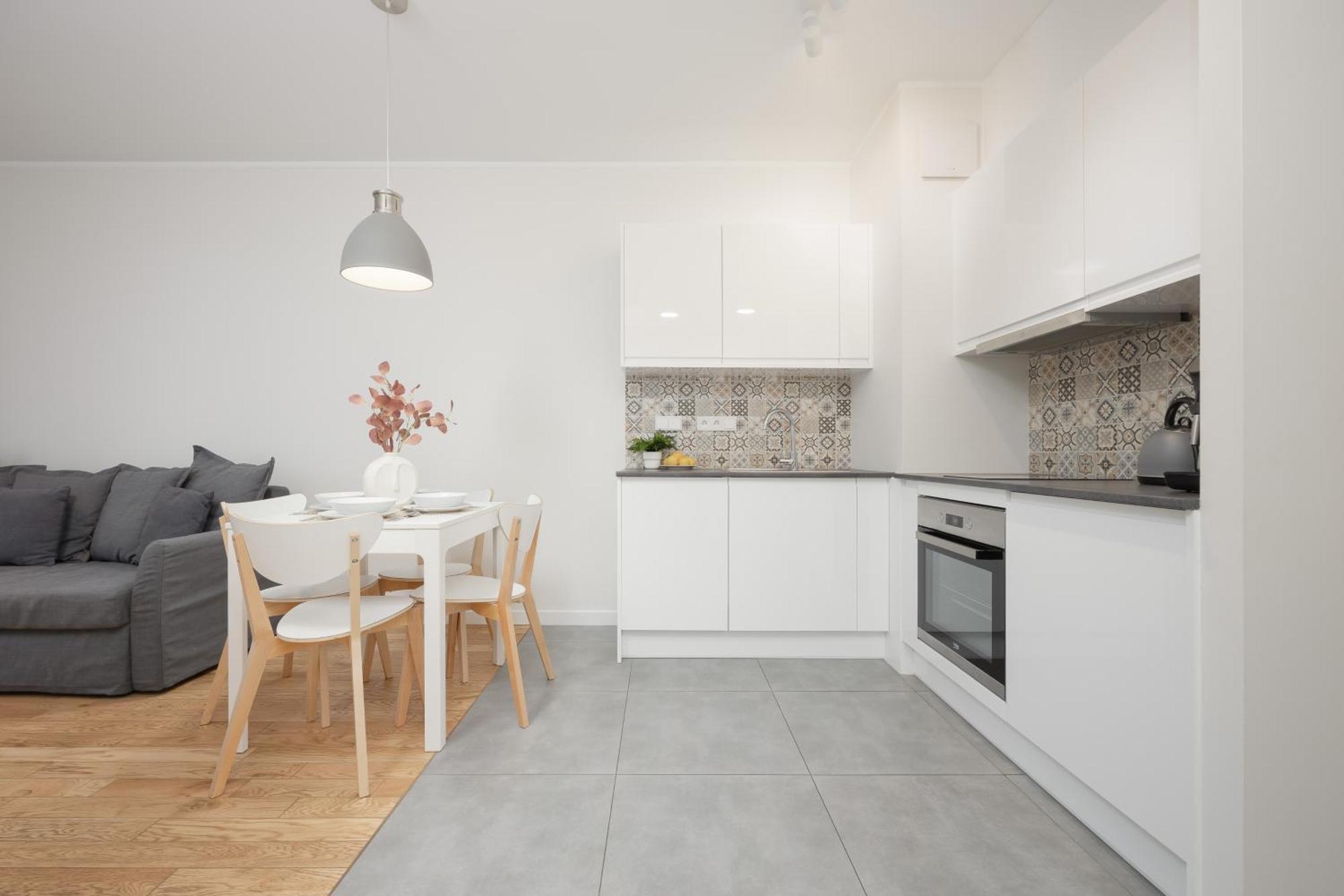 śródmieście Muranów With Parking By Renters Apartamento